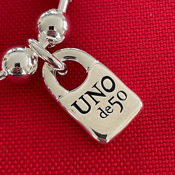 UNO de 50 Bracelet - SNOWFLAKE - Silver Plated - Size M - Picture 7 of 16